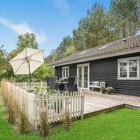 3 Bedroom Gorgeous In Rdby